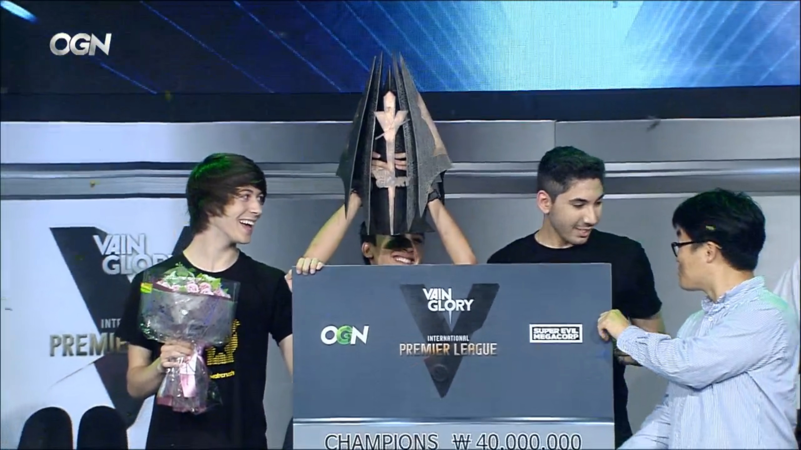 GankStars final win trophy